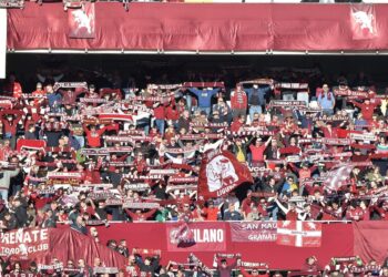 “Lasciamo la Maratona vuota!”