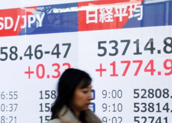 Borsa: Tokyo, apertura in rialzo (+0,34%)