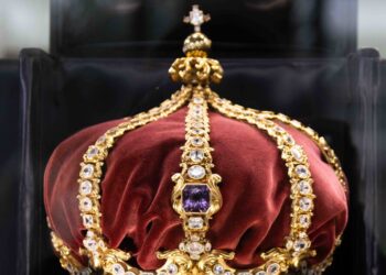 Al museo Accorsi-Ometto di Torino la Corona di Carlo III di Borbone