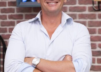 Casa Surace entra nel portfolio di 2WATCH