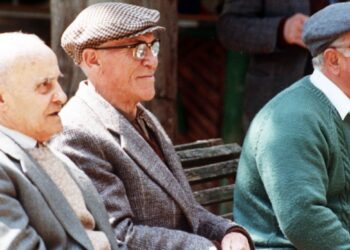 Nonni in fuga dal Sud, in 200mila verso il Nord tra affetti e sanità migliore