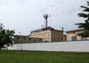 Lega, artificieri nella sede di via Bellerio: rientrato l’allarme bomba