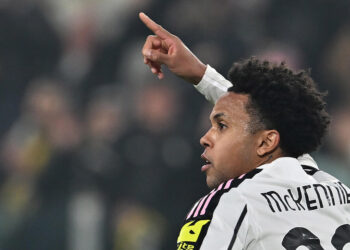 Serie A: McKennie firma il rinnovo con la Juve fino al 2030