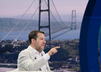 Ponte sullo Stretto rinviato al 2034 e 2,8 miliardi dirottati: dove finiranno