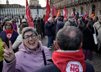 Referendum: Torino trascina il Piemonte verso il No, province per il Sì