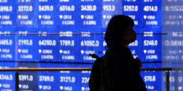 Borsa: Tokyo, apertura in ribasso (-0,41%)