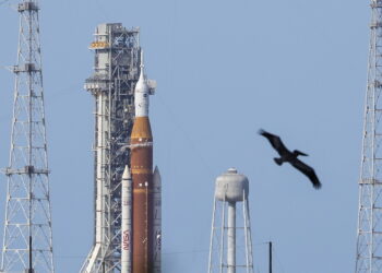 Ritorno alla Luna, è partita la missione Artemis II