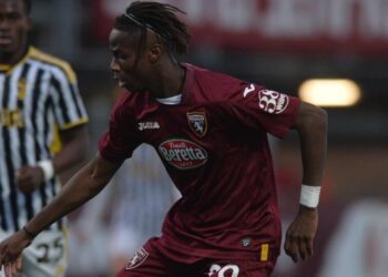 Perri: sì, arriva. Njie, si tratta. Stop Cissè