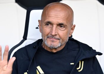 Spalletti: “Sono stato zitto per ascoltare Elkann. Vicario? Lo avevamo nel mirino”. E su Lucumi…