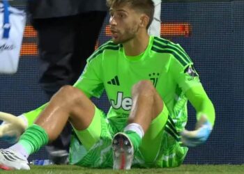 Vicario ko al 90′, dentro Perin: che cosa è successo in Frosinone-Juve