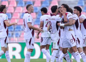 Kulenovic salva il Torino contro il Bologna. Maldini trascina il Cagliari: Udinese ancora ko