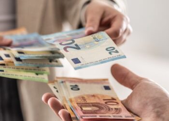 Economia sommersa da 197,6 miliardi, costa 3.350 euro a ogni italiano