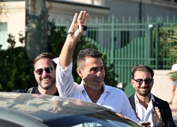 Lega e FnV le spine nel fianco del governo sull’Ucraina