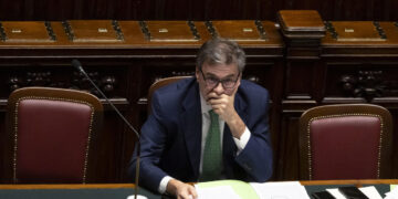 Manovra, 5 miliardi da banche e assicurazioni. Istituti sorpresi