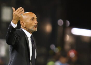 Cagliari-Juve: finale a muso duro tra Pisacane e Spalletti, espulsi