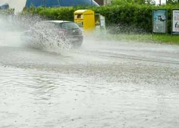 Allerta meteo arancione in Toscana, scuole chiuse in vari comuni